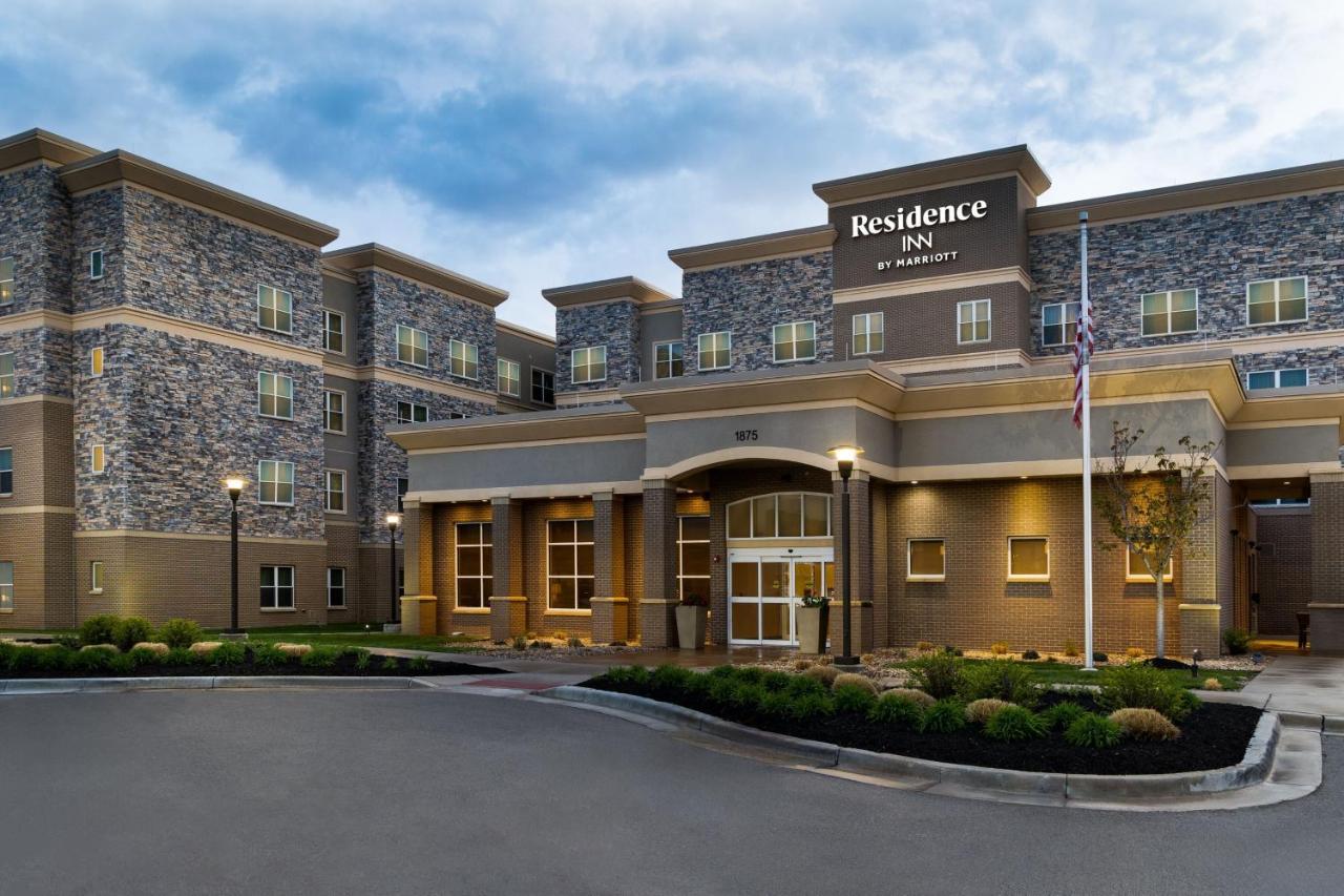 Residence Inn By Marriott Kansas City At The Legends Екстериор снимка